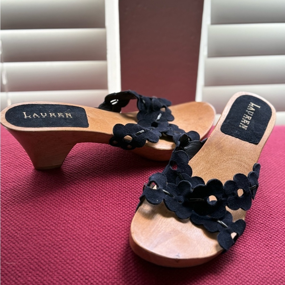 Ralph Lauren Dark Blue Floral Women's Sandals - Picture 3 of 8